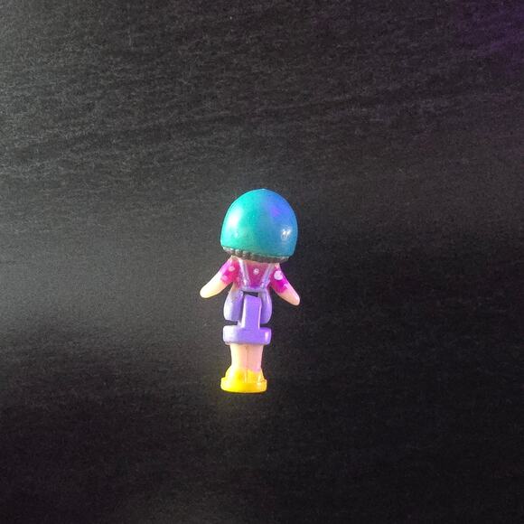 Vintage Polly Pocket Bluebird 1994 Scooter Fun Replacement Doll - Picture 3 of 3